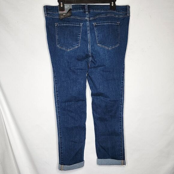 30W Torrid Crop Skinny Fit Mid Rise Jean Super Soft Midfit Blue Denim Stretch NW - Picture 3 of 8
